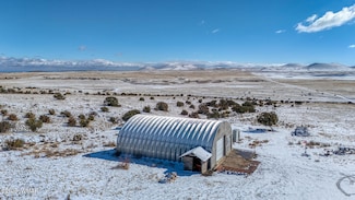 3 County Road N3365, Vernon, AZ 85940