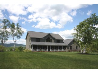 49 Sherri Ln, North Clarendon, VT 05759