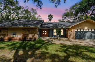 48 Bishop Creek Dr, Safety Harbor, FL 34695