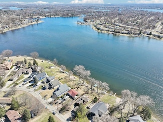 3641 Mann Rd, Clarkston, MI 48346