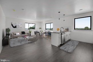 6618 Ridge Ave Unit 404, Philadelphia, PA 19128
