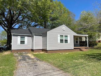 314 Walker Ave, Booneville, MS 38829