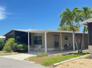 7205 Drum Dr, Saint James City, FL 33956