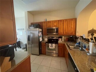 3500 Oaks Clubhouse Dr Unit 310, Pompano Beach, FL 33069