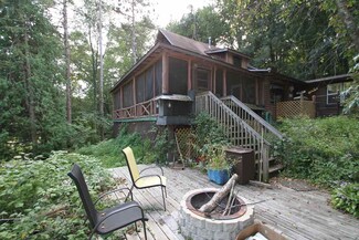 S8033 County Road C, North Freedom, WI 53951