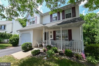 38 Blackberry Dr, Pottstown, PA 19464