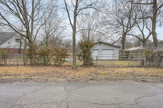 313 W Freeport St, Broken Arrow, OK 74012
