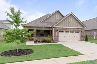 15555 Ironcrest Dr NW, Harvest, AL 35749
