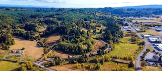 1803 Salzer Creek Dr, Centralia, WA 98531