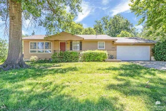 2300 Browning Ave, Manhattan, KS 66502