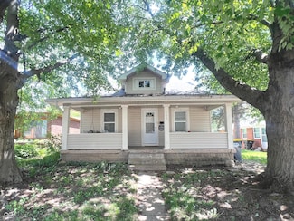 706 Chestnut St, Anderson, IN 46012