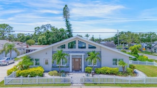 3502 Bahia Vista St, Sarasota, FL 34239