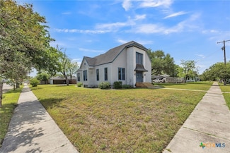 811 Terrell St, Cuero, TX 77954