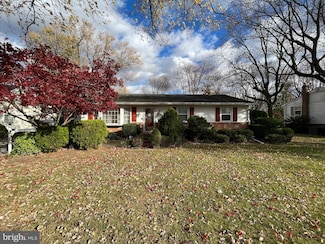 207 Homewood Rd, Linthicum Heights, MD 21090