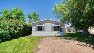 919 E 9th St, Gillette, WY 82716