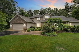 2621 Russet Dr, Plover, WI 54467