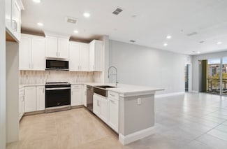 Aspen with Study, Orlando, FL 32827