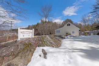 1140 & 1142 N Main St, Bristol, NH 03222