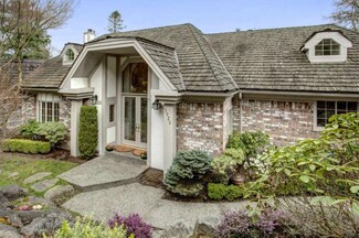 3926 95th Ave NE, Bellevue, WA 98004