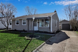 69 Fairhaven Dr, Buffalo, NY 14225