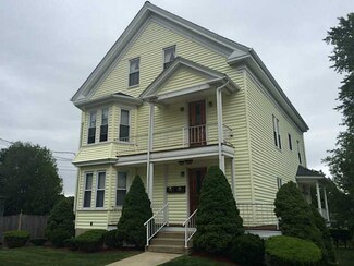 718 Grove St, Woonsocket, RI 02895
