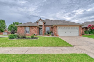645 SW 160th St, Oklahoma City, OK 73170
