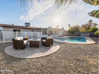 2804 W Curry St, Chandler, AZ 85224