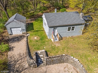 351 Newton Swartswood Rd, Newton, NJ 07860