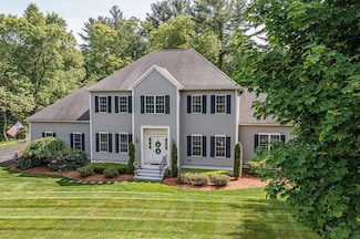 15 Granite Ln, South Easton, MA 02375