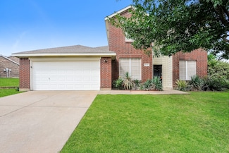 8312 Tribute Ln, Fort Worth, TX 76131