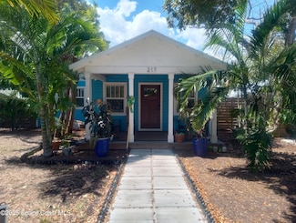 217 S J St, Lake Worth, FL 33460