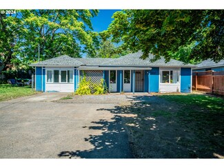 11957 SE Tibbetts St, Portland, OR 97266