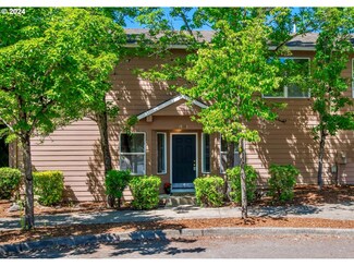 15801 NE Beech St, Portland, OR 97230