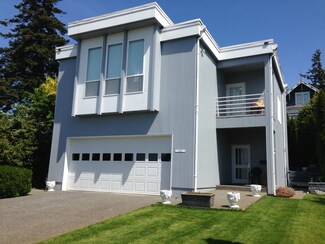 1005 11th St, Bellingham, WA 98225