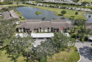 33 Plantation Dr Unit 205, Vero Beach, FL 32966