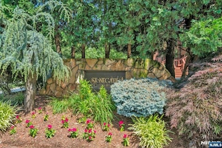 20 Sherry Ln Unit 34, Saddle Brook, NJ 07663