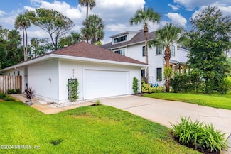 371 10th St, Atlantic Beach, FL 32233