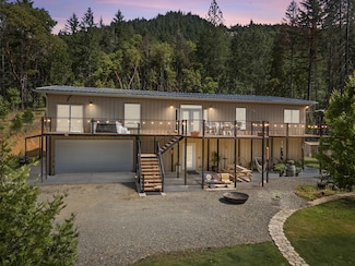 5067 Azalea Glen Rd, Glendale, OR 97442