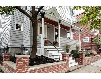 16 Mossland St, Somerville, MA 02144
