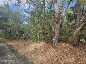 5 Musket Ct, Bald Head Island, NC 28461