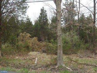 2389 Little Rd, Perkiomenville, PA 18074