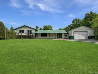 W3938 E 39 25 Rd, Powers, MI 49874