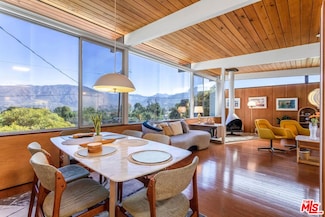 8554 Day St, Sunland, CA 91040