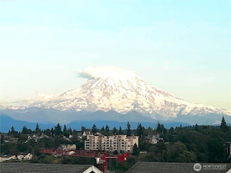 2140 S G St, Tacoma, WA 98405