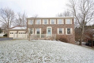 111 Sugar Camp Rd, Venetia, PA 15367