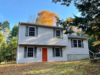 16 Southridge Rd, Gray, ME 04039