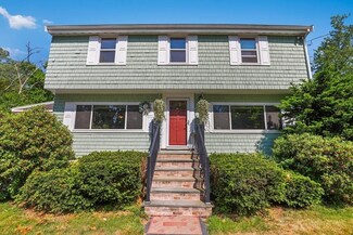 13 Lawrence Mountain Rd, Gloucester, MA 01930