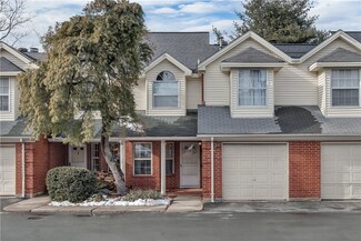 626 Smithfield Rd Unit 104, North Providence, RI 02904