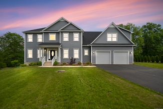 14 Fiddlehead Place, Suffield, CT 06078