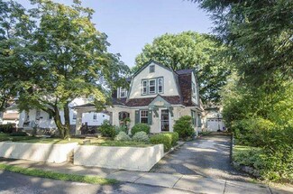 205 Wayne Ave, Narberth, PA 19072